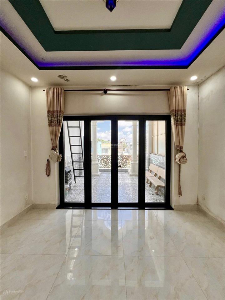 Chủ ngộp cần tìm chủ mớitân phúmtkd 3tầng 90m2giá chỉ 9t.ỷ9