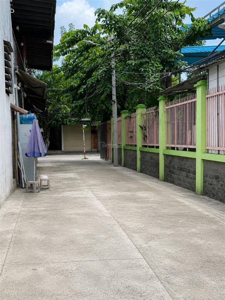 Siêu phẩm tân quý  tân phúhẻm ô tô thông  nhà đẹp 2tầng53m2giá chỉ 6t.ỷ8