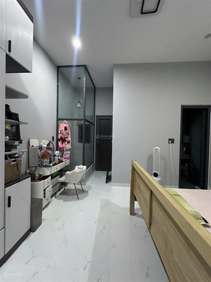 Siêu phẩm tân quý  tân phúhẻm ô tô thông  nhà đẹp 2tầng53m2giá chỉ 6t.ỷ8