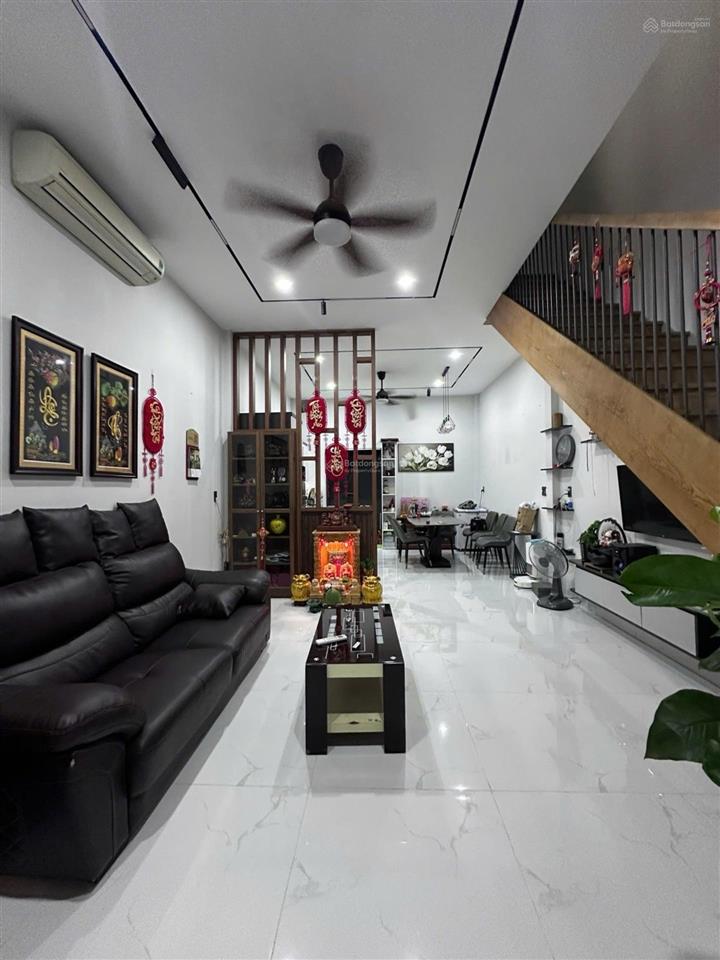Siêu phẩm tân quý  tân phúhẻm ô tô thông  nhà đẹp 2tầng53m2giá chỉ 6t.ỷ8