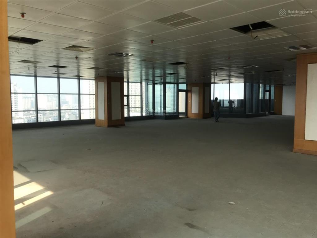 Cho thuê văn phòng tòa artex building 172 ngọc khánh ba đình dt 250m2 giá 120nghìn/m2/th