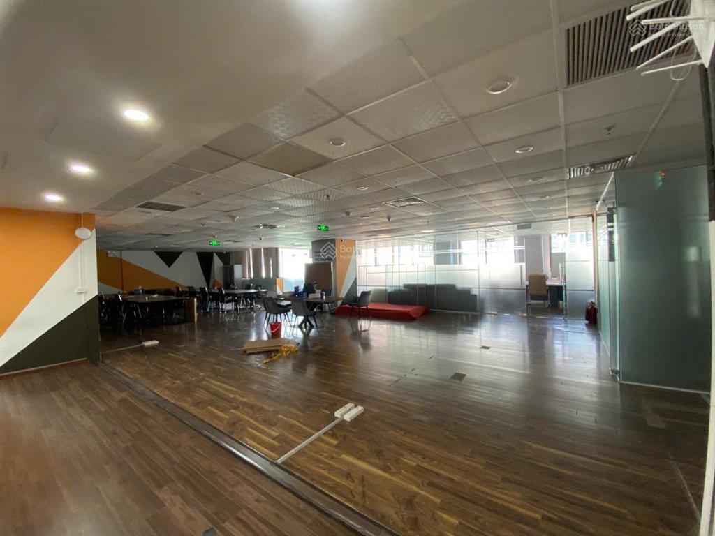 Cho thuê văn phòng hạng a tiến bộ plaza 175 nguyễn thái học dt 500m2, giá thuê chỉ 500k/m2/th