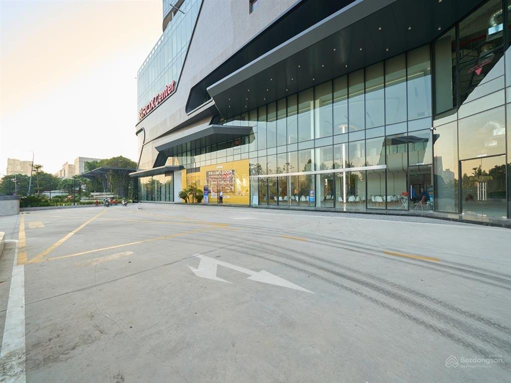 Chính chủ cho thuê văn phòng hạng a tại rox tower 136 hồ tùng mậu, dt 3000m2, giá chỉ 200k/m2
