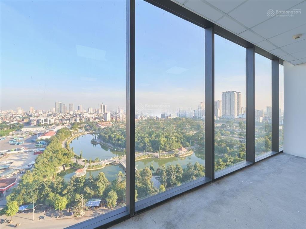 Chính chủ cho thuê văn phòng hạng a tại rox tower 136 hồ tùng mậu, dt 3000m2, giá chỉ 200k/m2