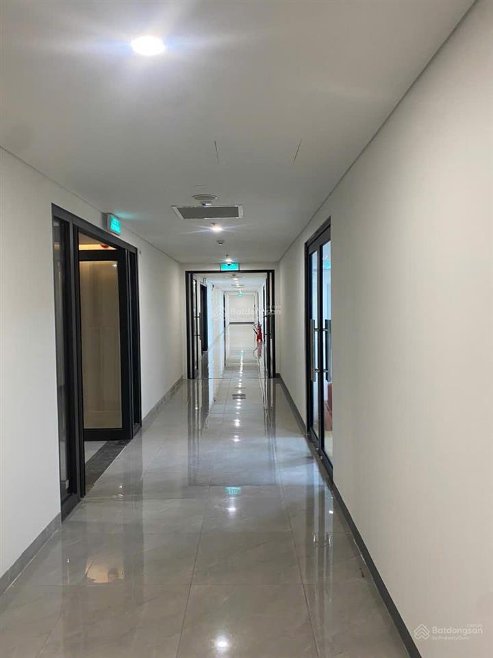 Cho thuê văn phòng mặt đường vũ phạm hàm  yên hòa, giá ưu đãi chỉ 150 nghìn/m2/th