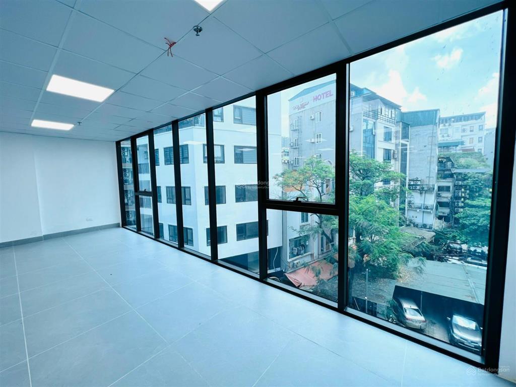 Tôn đức thắng  vp mới 100%  sàn 105m2 không gian mở, kinh doanh hái ra tiền giá hời