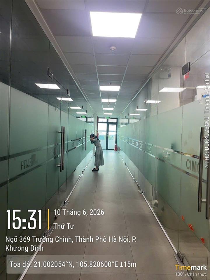 Bql cho thuê văn phòng tại fafilm  vnt tower, 19 nguyễn trãi 400m² hỗ trợ chia nhỏ cho thuê