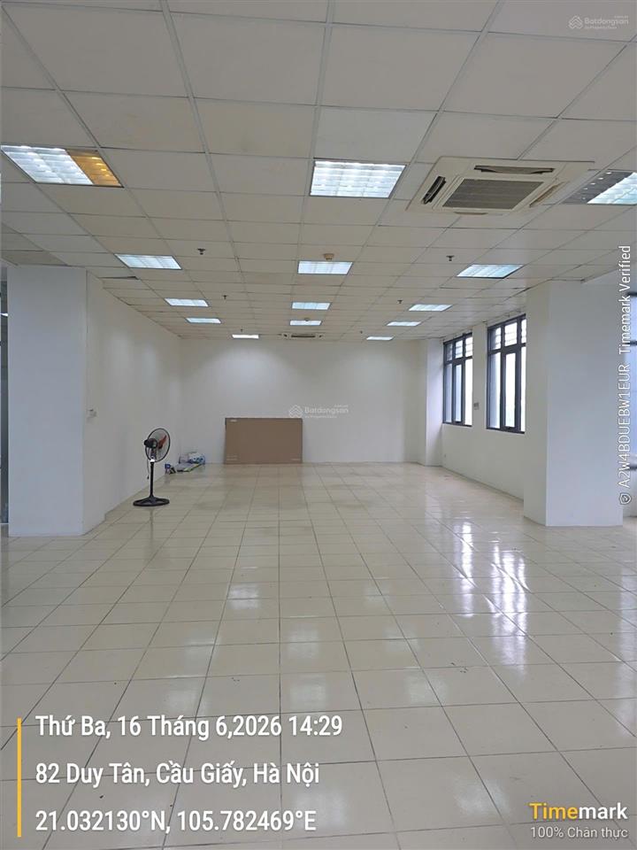 Cho thuê văn phòng tại 3a building ngõ 82 duy tân, diện tích 120m², giá chỉ 250.000đ/m²/tháng