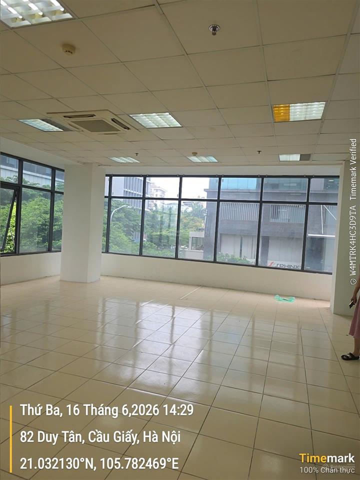 Cho thuê văn phòng tại 3a building ngõ 82 duy tân, diện tích 120m², giá chỉ 250.000đ/m²/tháng
