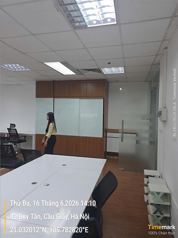 Cho thuê văn phòng tại hoàng linh building dt 300m², chia nhỏ linh hoạt, giá chỉ 230.000đ/m²/tháng