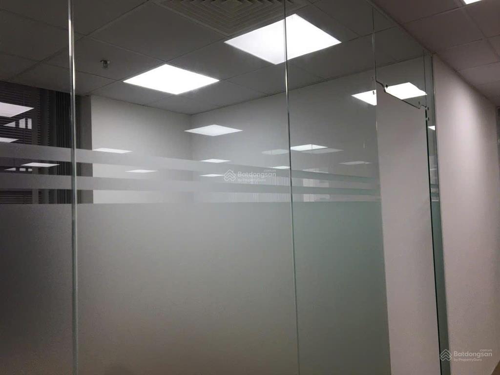 Cho thuê văn phòng tại sao mai building 19 lê văn lương, diện tích 400m², giá chỉ 250.000đ/m²/tháng