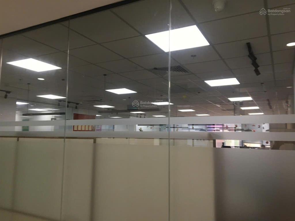 Cho thuê văn phòng tại sao mai building 19 lê văn lương, diện tích 400m², giá chỉ 250.000đ/m²/tháng