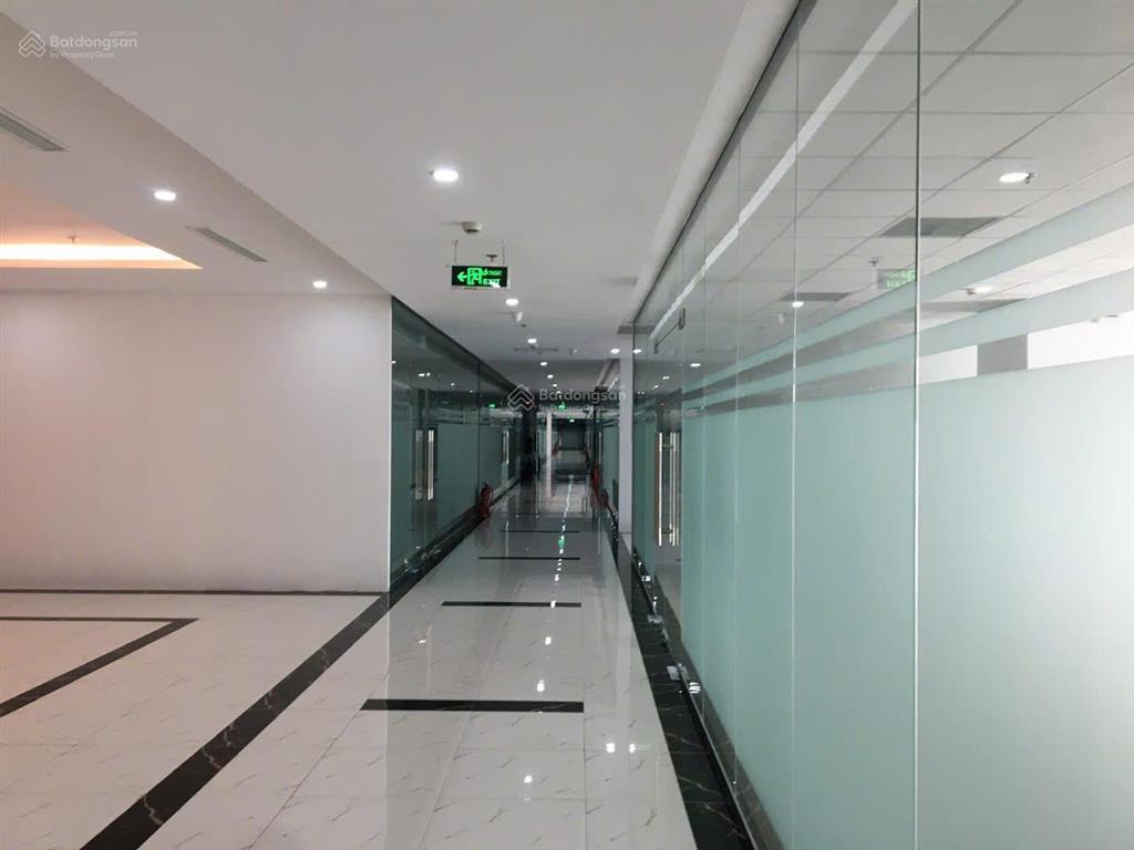 Cho thuê văn phòng tại sao mai building 19 lê văn lương, diện tích 400m², giá chỉ 250.000đ/m²/tháng