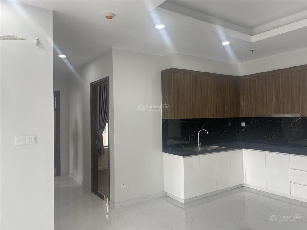 Bán ch 3pn, 2wc, 85m²  căn góc tại opal skyline, 2,65 tỷ, bao sang tên, vay bank ls 5,5%