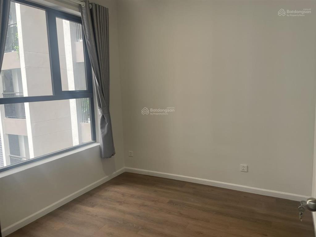 Bán ch 3pn, 2wc, 85m²  căn góc tại opal skyline, 2,65 tỷ, bao sang tên, vay bank ls 5,5%