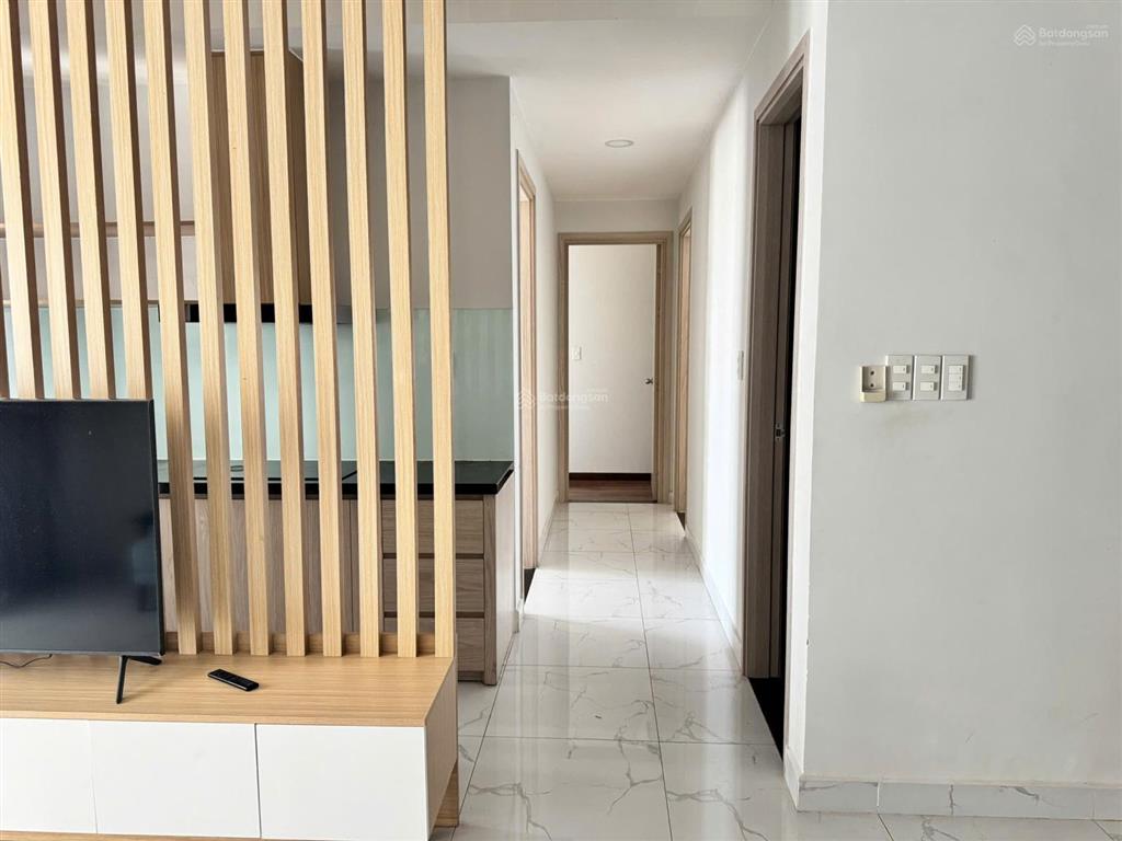 Cho thuê căn hộ charm city 3pn 2wc 86m2 full nt xịn sò chỉ 10 triệu, ngay cạnh vincom dĩ an