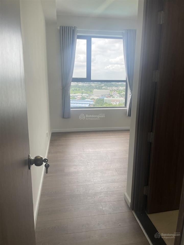Bán ch 3pn, 2wc, 85m²  căn góc tại opal skyline, 2,65 tỷ, bao sang tên, vay bank ls 5,5%