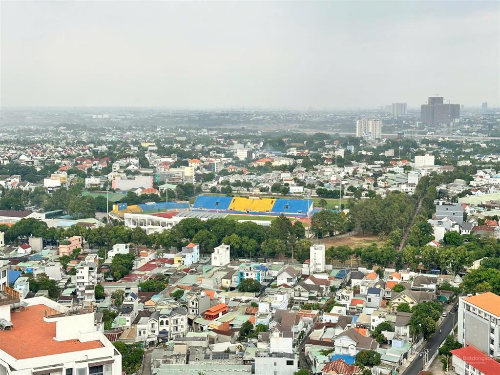 Bán gấp 2pn 2wc 80m chung cư c sky view 2,19 tỷ full vat + bao sổ, đang có sẵn hợp đồng thuê