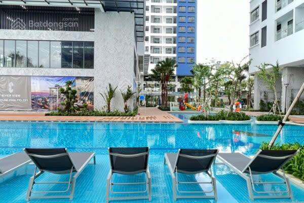 Cho thuê căn hộ 2pn 2wc 80m c sky view full nội thất xịn, căn góc view siêu đẹp, chỉ 10,5tr
