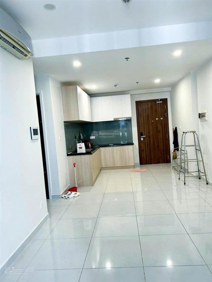 Cho thuê 2pn 2wc chung cư lê phong  the emerald golf view ql13 sẵn máy lạnh chỉ 6,5tr