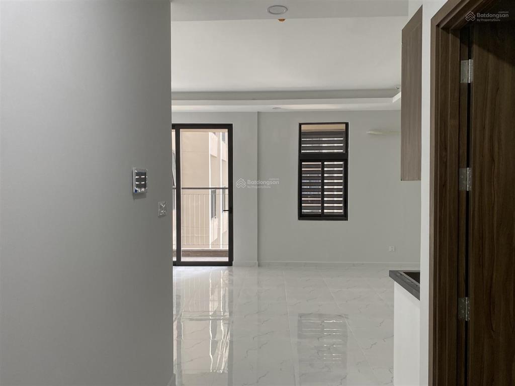 Bán cc tại opal skyline, 1,360 tỷ sẵn sổ 40m2, studio 1pn + 1wc, có ban công