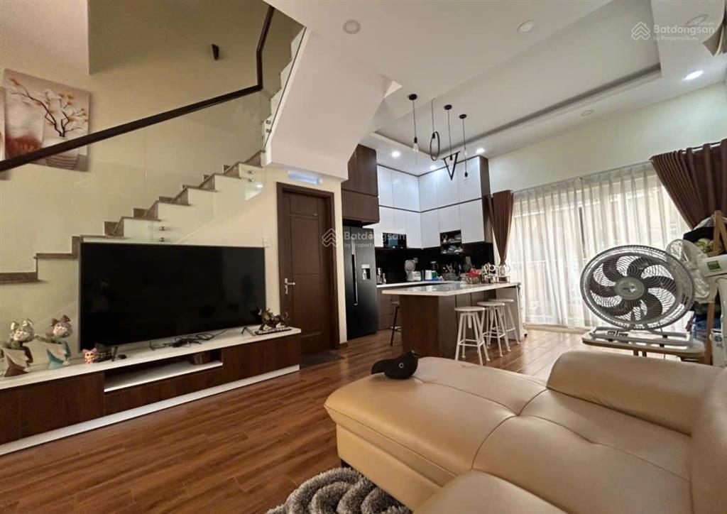 Hot hot nhà phố park riverside 75m², đã có sổ giá 10 tỷ giá chuẩn, hỗ trợ khách vay bank