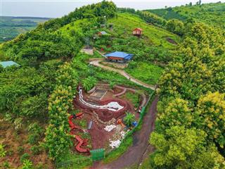 Bỏ phố về vườn  sống bên suối, giữa đồi giá tỵ hơn 1000m2 view hồ trị an cực đẹp tại định quán