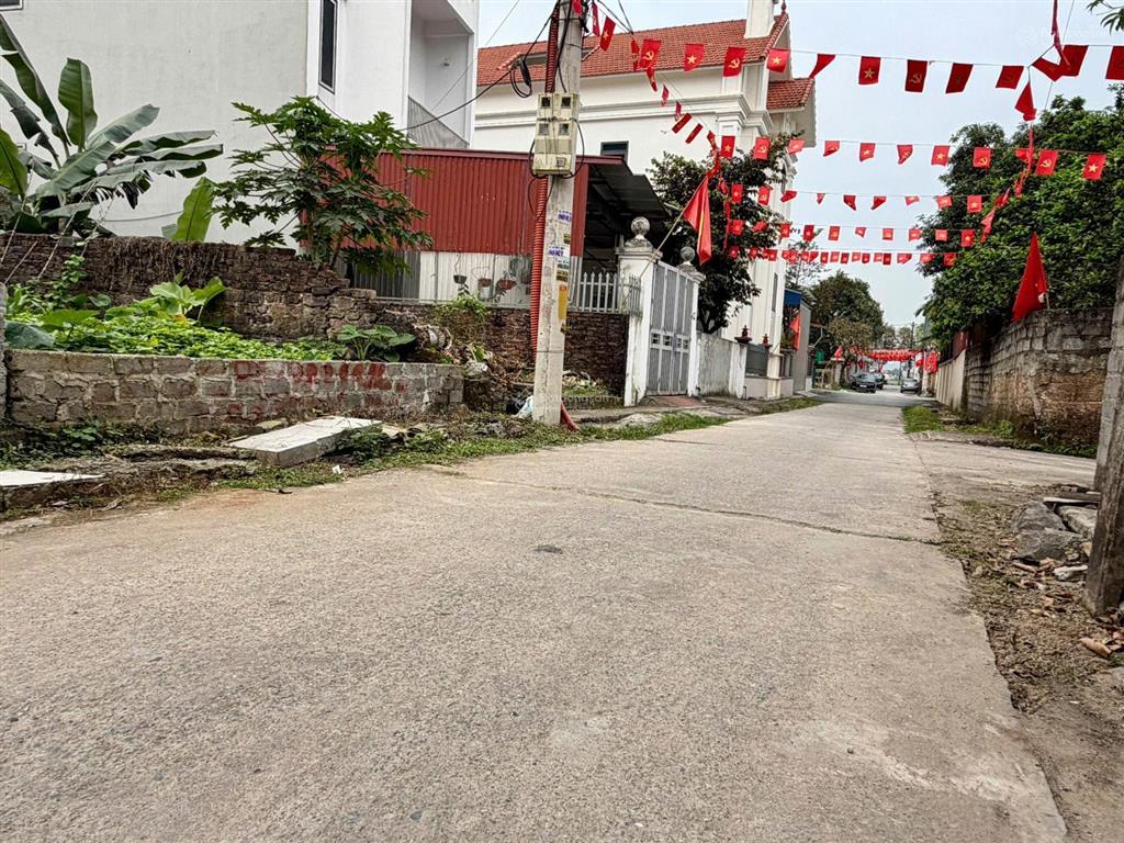 Hot! cơ hội sở hữu ngay lô đất đẹp trung tâm thị trấn đại nghĩa, vị trí vàng