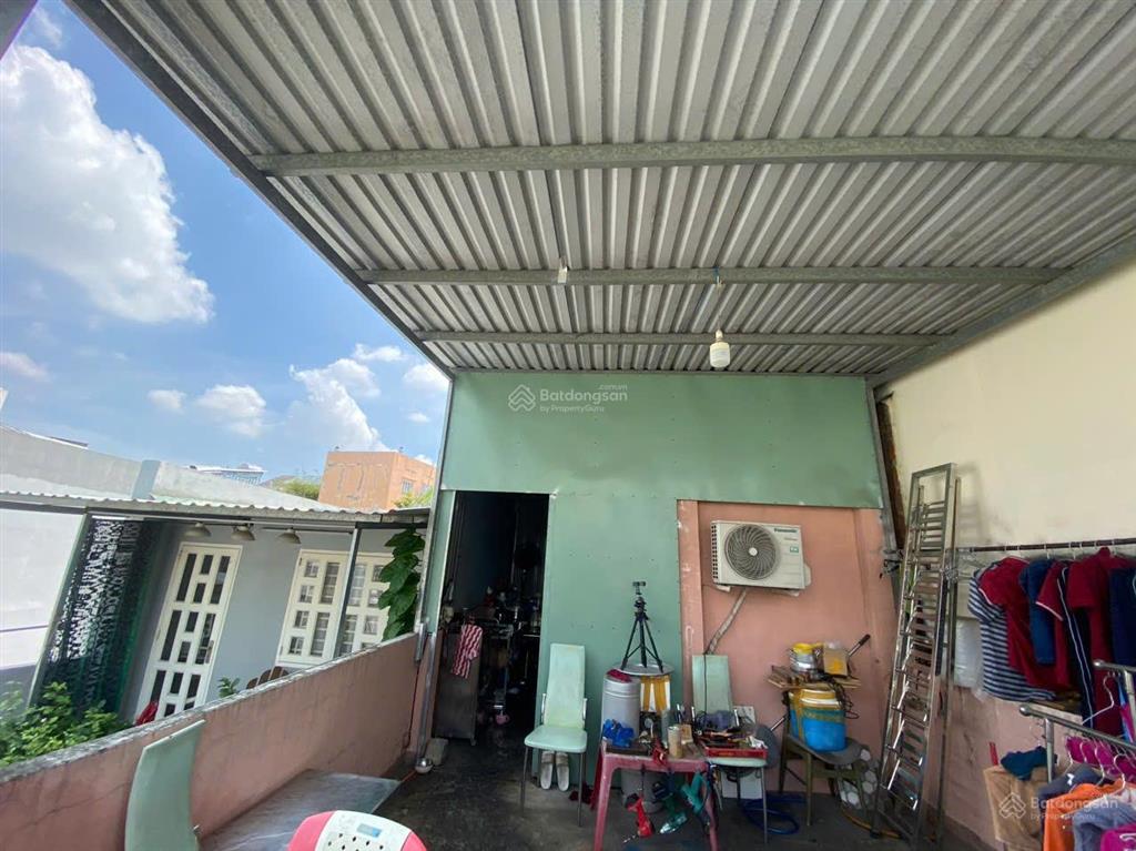 Chính chủ cần bán nhà hẻm 102 hậu giang, quận 6