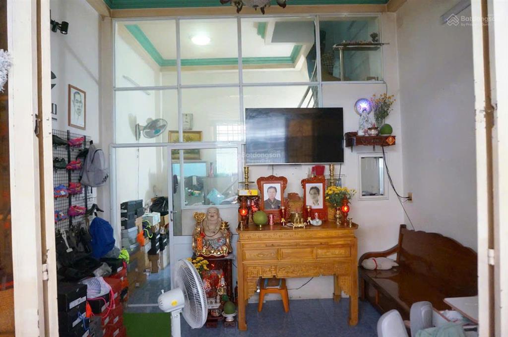 Chính chủ cần bán nhà hẻm 102 hậu giang, quận 6
