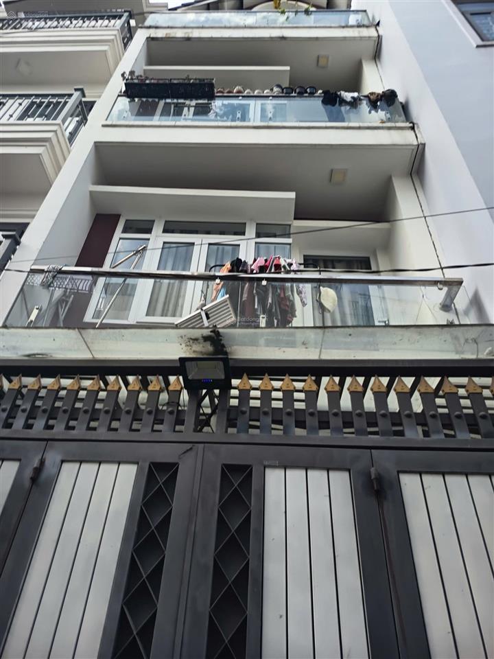Nhà đẹp khu hiếm nhà bán  hẻm xe hơi  dt 4m x 16m  4 tầng  dương quảng hàm phường 6 gò vấp