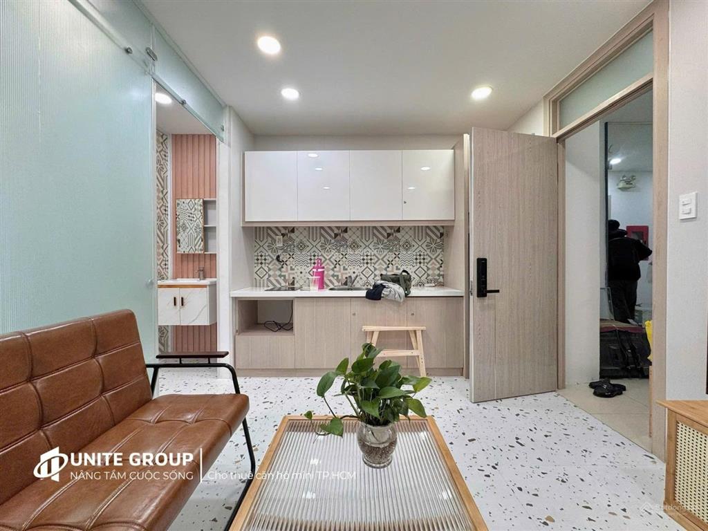 Căn hộ 1 phòng ngủ bancol view bitexco, gần phố bùi viện, chợ bến thành, phố nguyễn huệ