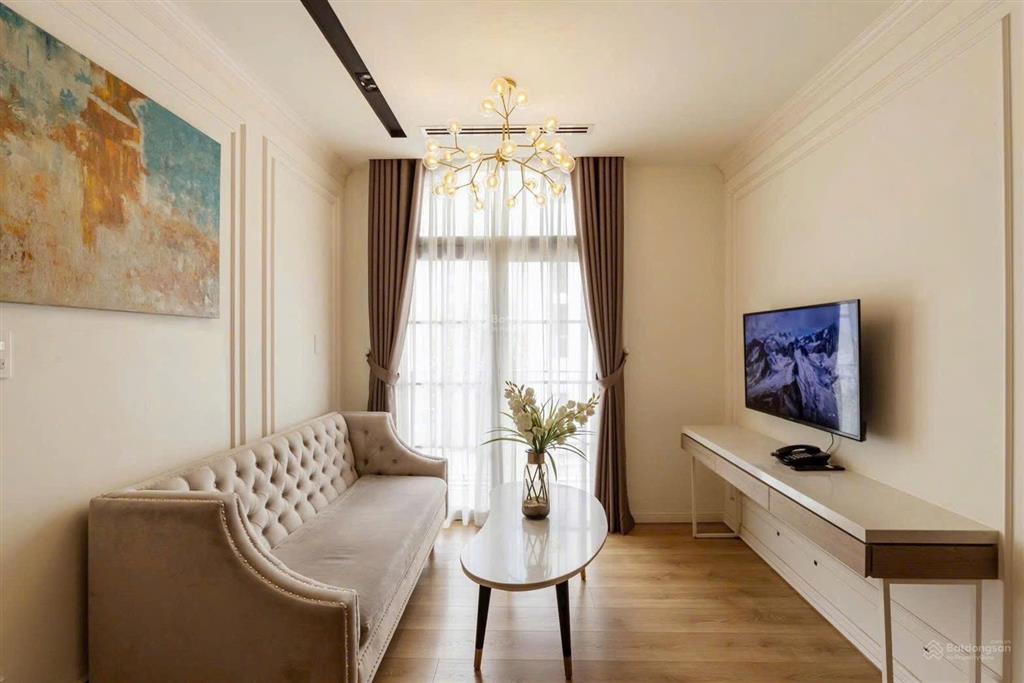 Căn hộ 1 phòng ngủ gần công viên lê văn tám, nhà thờ tân định, gần sát bên quận 1, quận 5, quận 10