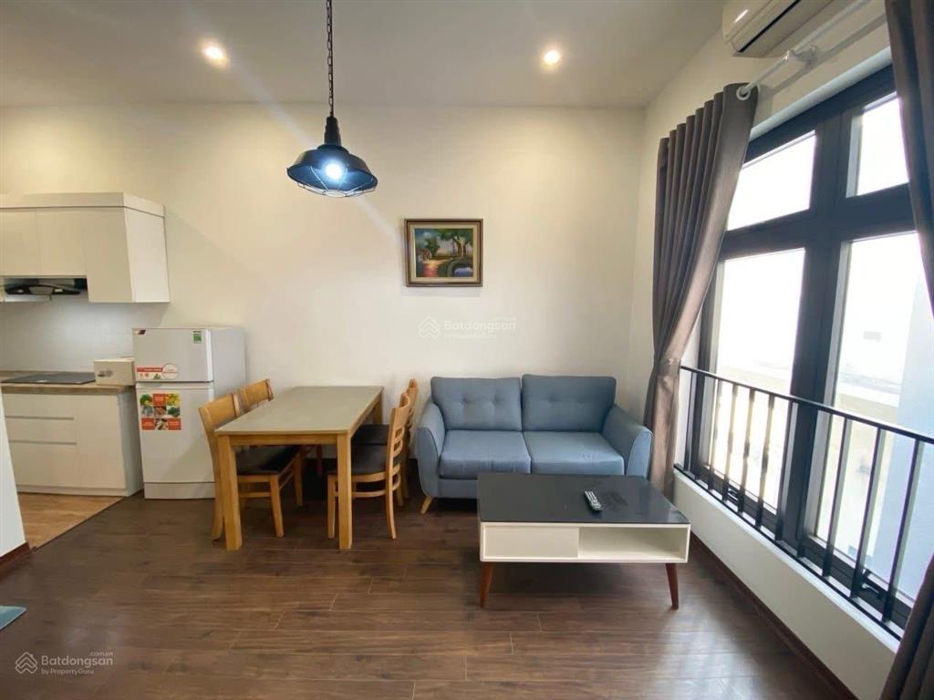 Gần hồ con rùa  căn hộ 1 phòng ngủ ban công đường phạm ngọc thạch phù hợp ở hộ gia đình, nhóm bạn