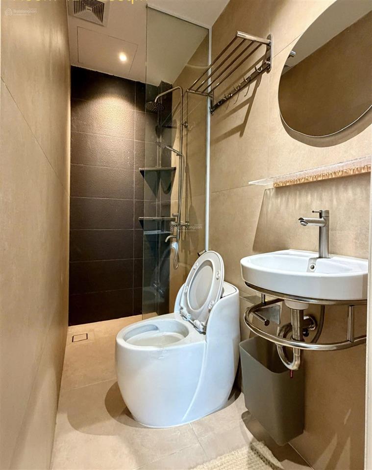 Căn hộ 1 phòng ngủ new 100% đường trần hưng đạo, vị trí trung tâm gần chợ bến thành, phố bùi viện
