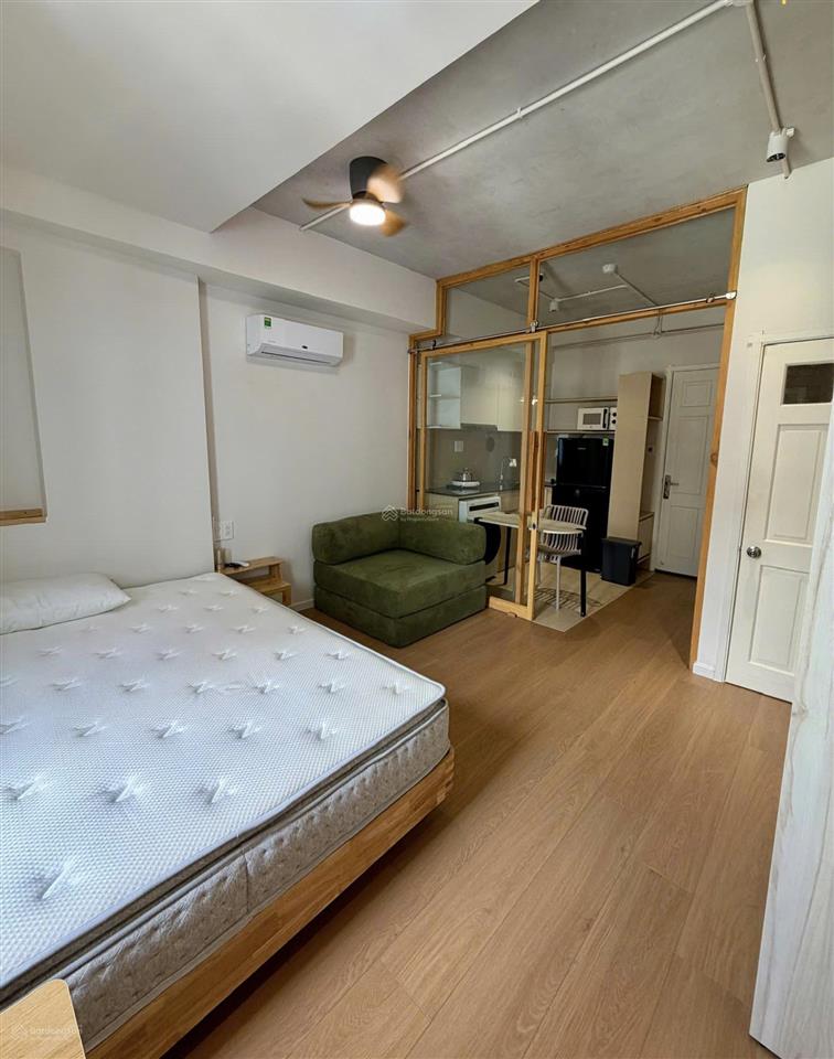 Căn hộ 1 phòng ngủ new 100% đường trần hưng đạo, vị trí trung tâm gần chợ bến thành, phố bùi viện