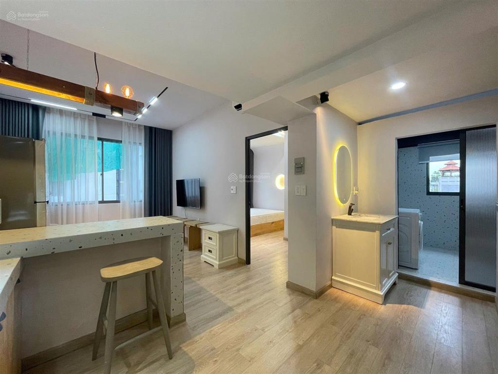 Căn hộ 1 phòng ngủ vị trí trung tâm thành phố, nội thất cao cấp, thuê dài hạn  ngắn hạn linh hoạt