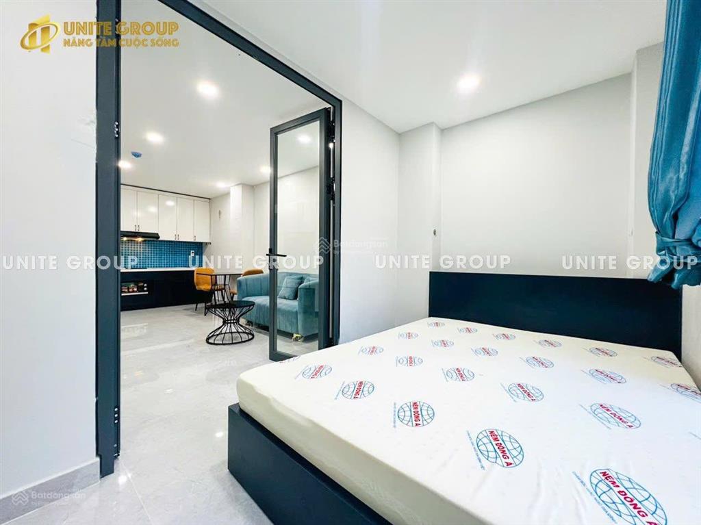 Căn hộ 1 phòng ngủ ban công, full nội thất, thang máy, thuận tiện di chuyển quận 1, phú nhuận