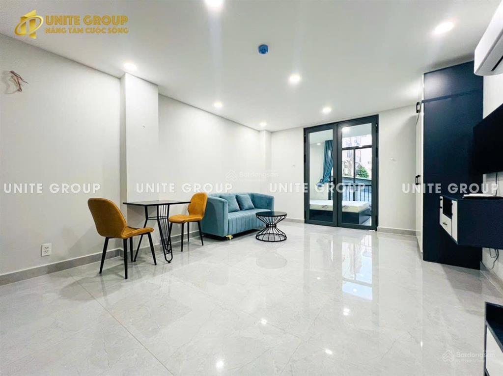 Căn hộ 1 phòng ngủ ban công, full nội thất, thang máy, thuận tiện di chuyển quận 1, phú nhuận