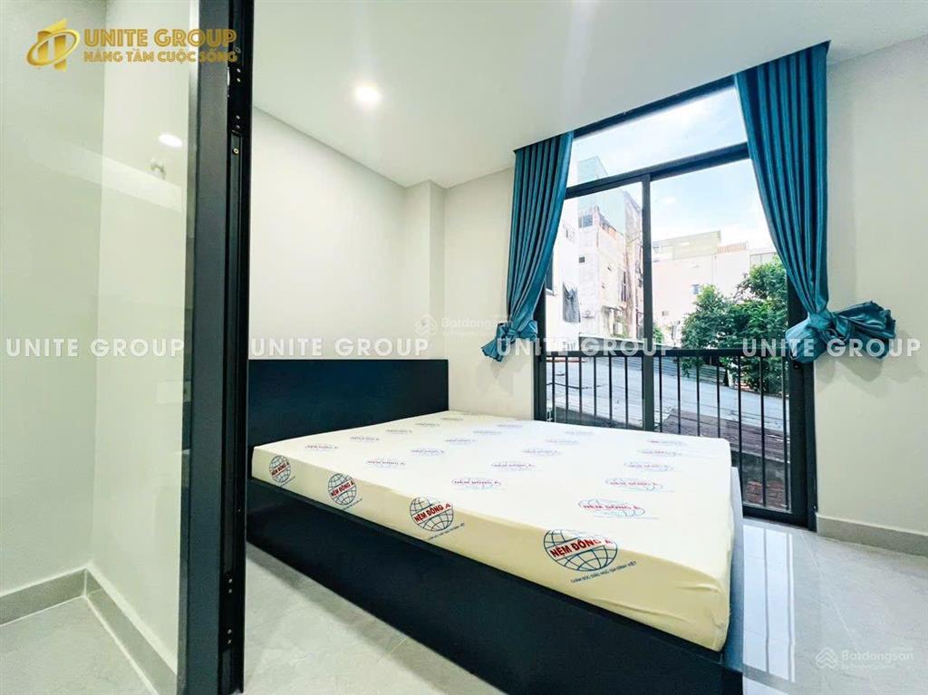 Căn hộ 1 phòng ngủ ban công, full nội thất, thang máy, thuận tiện di chuyển quận 1, phú nhuận