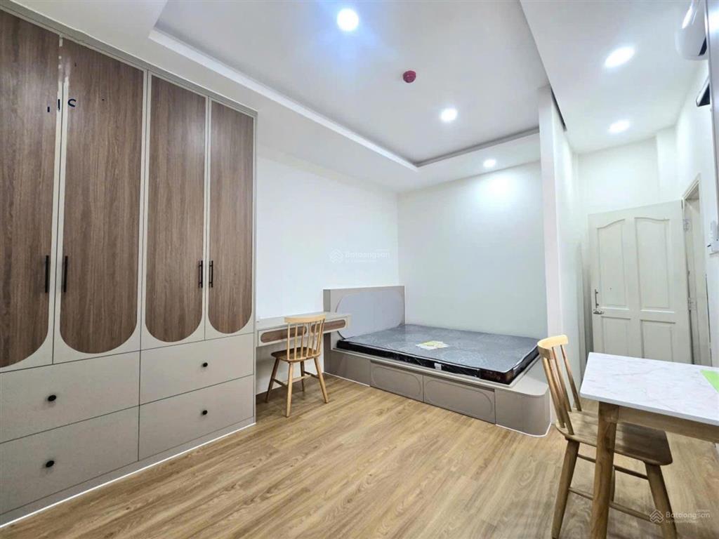 Căn hộ studio full nội thất new 100% thuận tiện di chuyển quận 1, quận 5, quận 10
