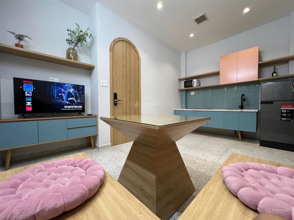 Căn hộ 1 phòng ngủ ban công lê văn sỹ, gần vincom đồng khởi, takashimaya, chợ bến thành