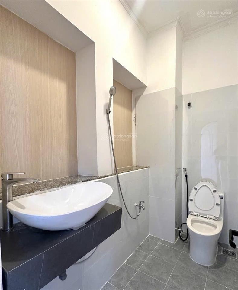 Khai trương căn hộ studio nguyễn tất thành gần bến nhà rồng, cầu khánh hội, phố nguyễn huệ