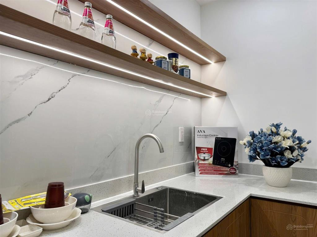 Khai trương studio tách bếp nt new 100%  máy giặt riêng  thang máy xịn  dọn vào ở ngay