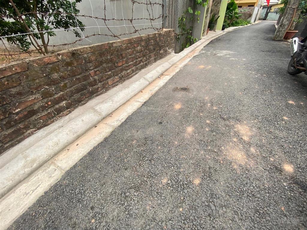 Hơn 2 tỷ đất dương quang gia lâm ô tô vào đất gần khu phú thị riverside