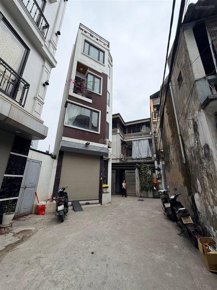 Rẻ nhất phố thạch bàn ô tô đỗ cửa 5 tầng 6tỷ dân xây gần aeon và cầu vĩnh tuy