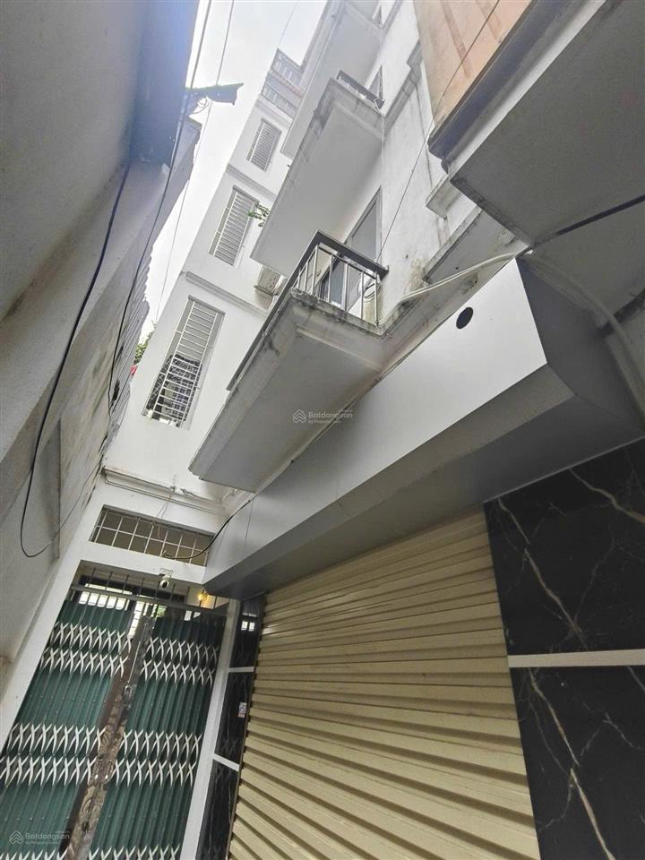 Nhà thạch bàn ngõ nông 6 tầng 6 tỷ gần aeon và cầu vĩnh tuy