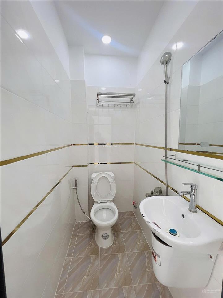 Chính chủ bán nhà giá tốt, hẻm 1/ ô tô tới cửa, full thổ cư, ngay nguyễn ảnh thủ, hiệp thành, q12