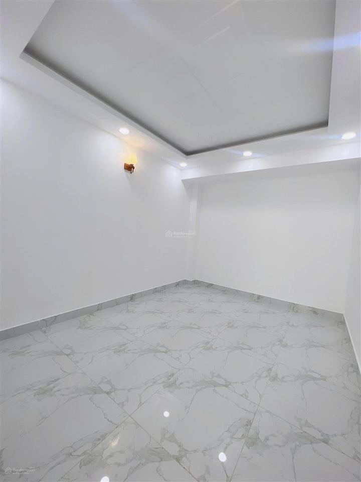 Chính chủ bán nhà giá tốt, hẻm 1/ ô tô tới cửa, full thổ cư, ngay nguyễn ảnh thủ, hiệp thành, q12