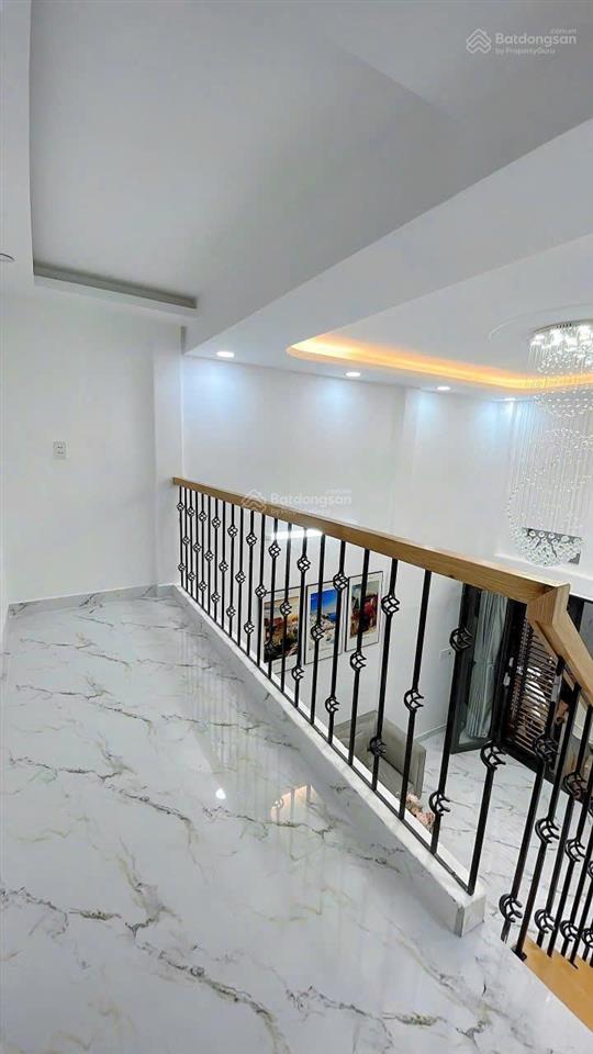 Bán nhà mới xây, đất full thổ cư hoàn công đầy đủ, vào ở ngay, hồ văn long  bình tân